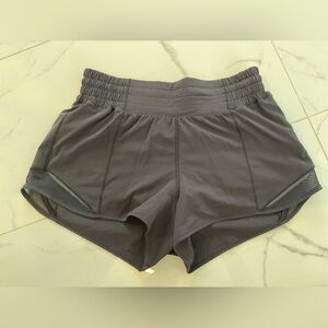 Lululemon high rise hotty hot 2.5” shorts.